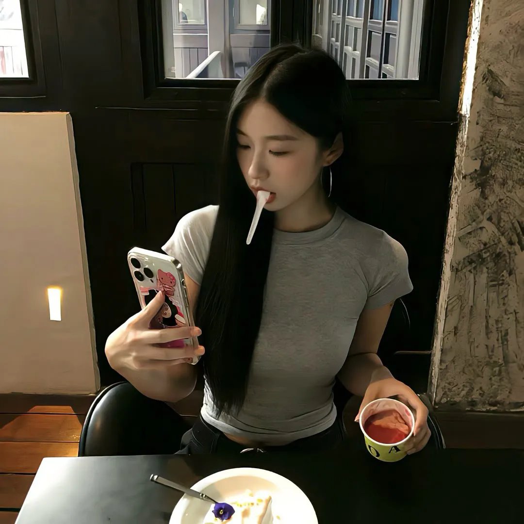 女孩的成长图腾